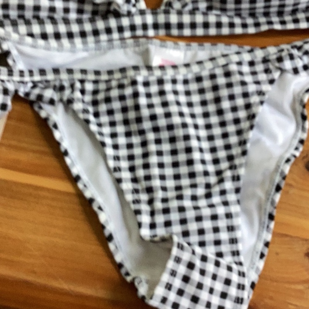 Black and White Gingham Bikini Set - Picture 3 of 9